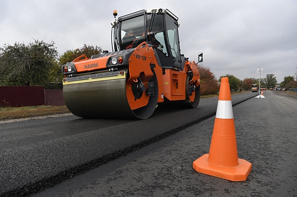 Больше 26 тысяч квадратных метров дорог отремонтируют в Сосенском в 2021 году 